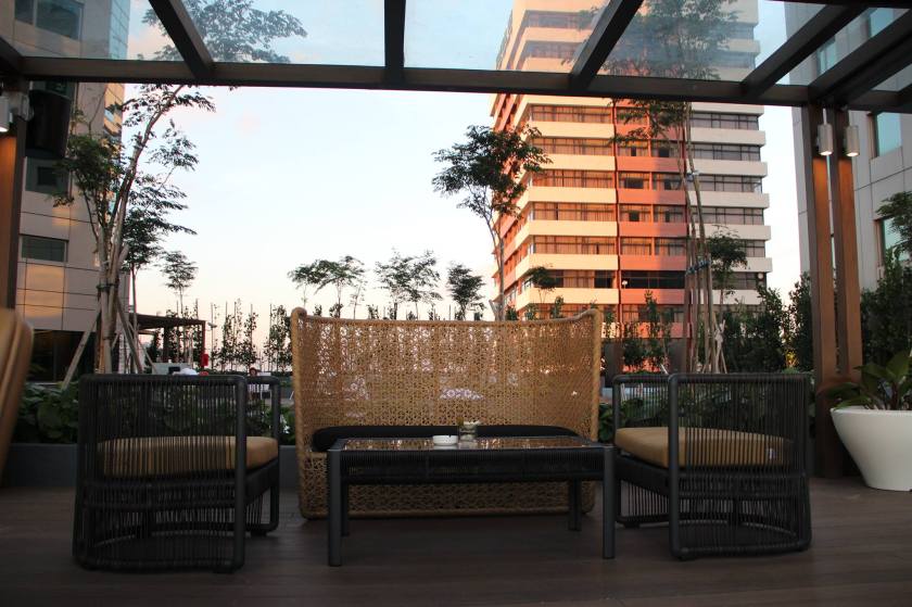 hotel-banquet-chairs-singapore-2