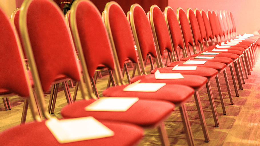 Five Must-Have Accessories & Features for Custom Banquet Chairs in Hotels & Convention Centers