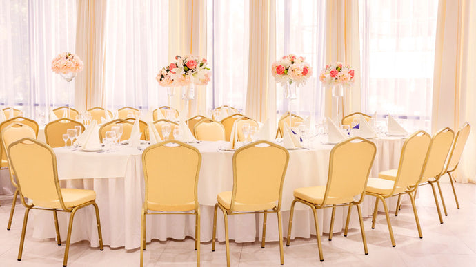 How to Choose the Right Banquet Chairs for Your Hotel: Comprehensive Guide for 2023